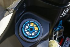 画像1: Krace フューエルキャップカバー（ブラック/シルバー/ガンメタ/レッド/ブルー/ゴールド/パープル/グリーン） (1)