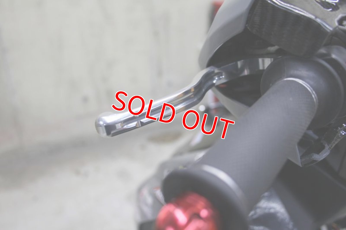 画像8: HYPER DESIGN CNCショートブレーキレバー [4・5型シグナスX 2型BW'S]（ブラック/シルバー） (8)