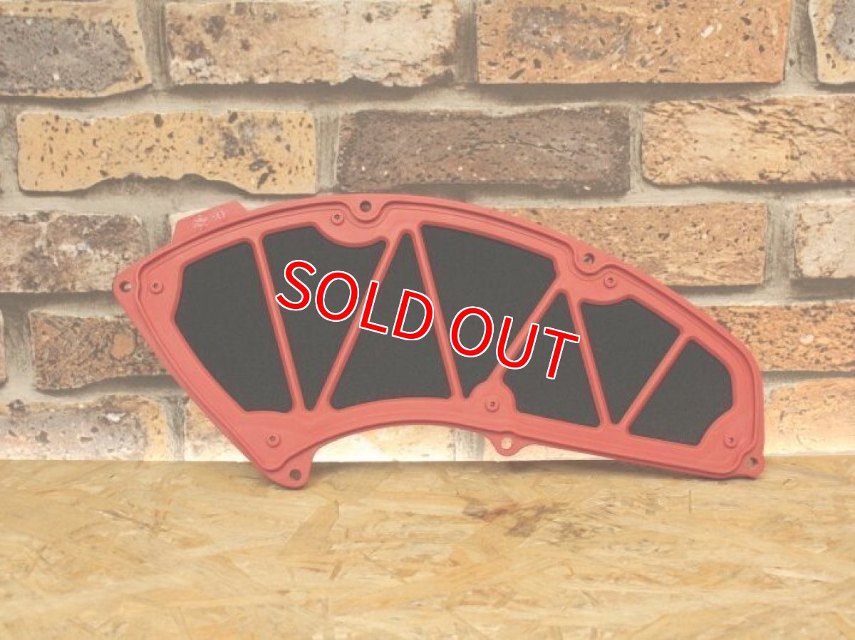 画像2: KOSO ハリケーンマルチエアーフィルター レッド [1型NMAX125・155/トリシティ125・155] (2)