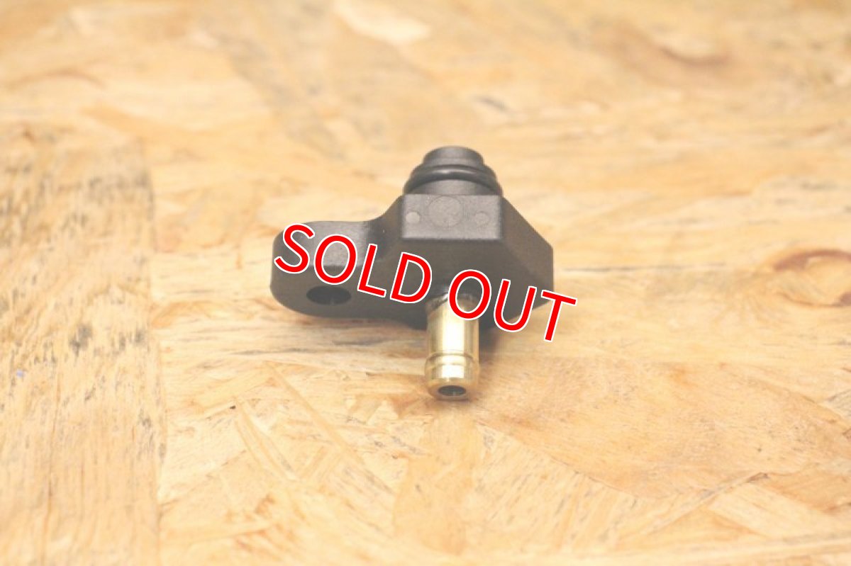 画像2: 新雅部品テーパーマニホールド用 負圧取り出し口 (2)