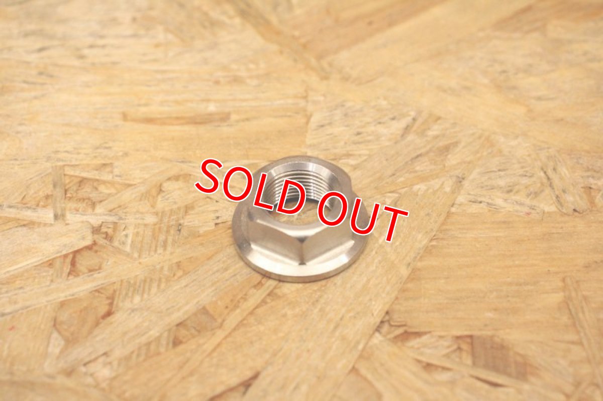 画像2: PK7 クラッチアウターナット ステン 無色 １個 [シグナスX・BW'S125] (2)