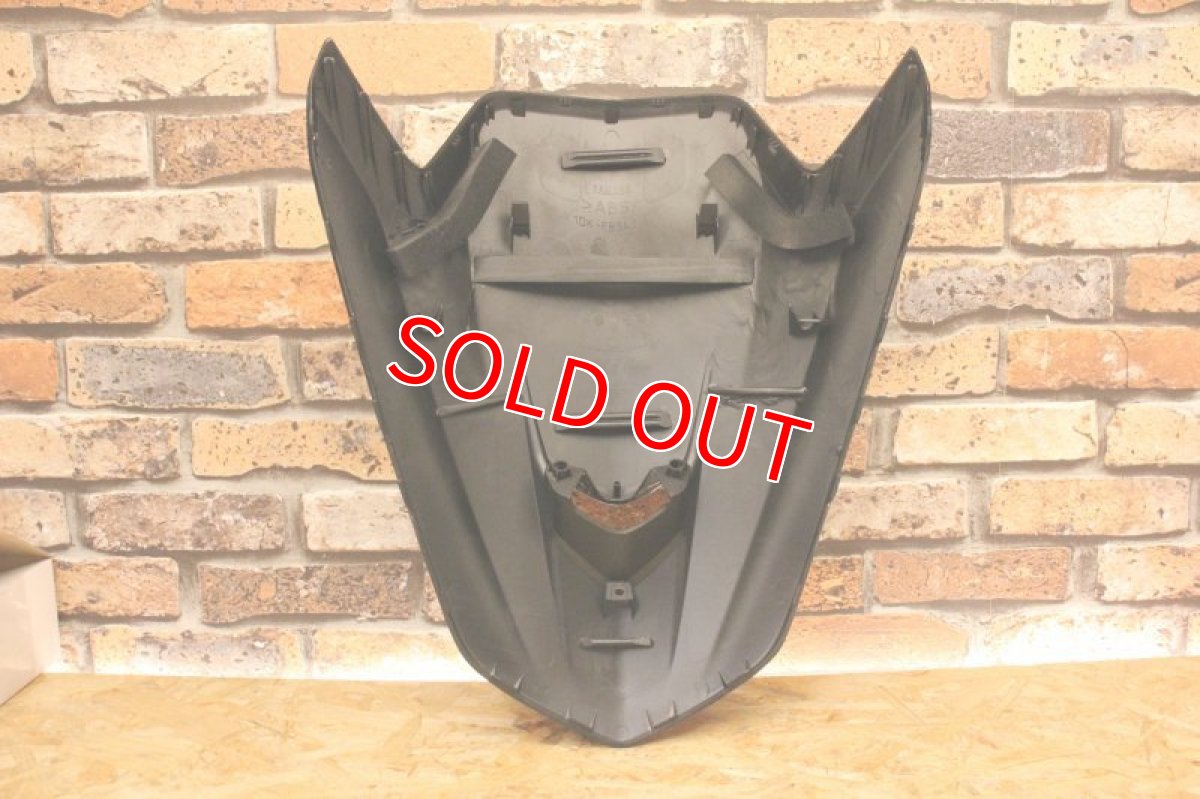 画像4: カーボン フロントパネル 交換タイプ［マジェスティS後期/SMAX後期］ (4)