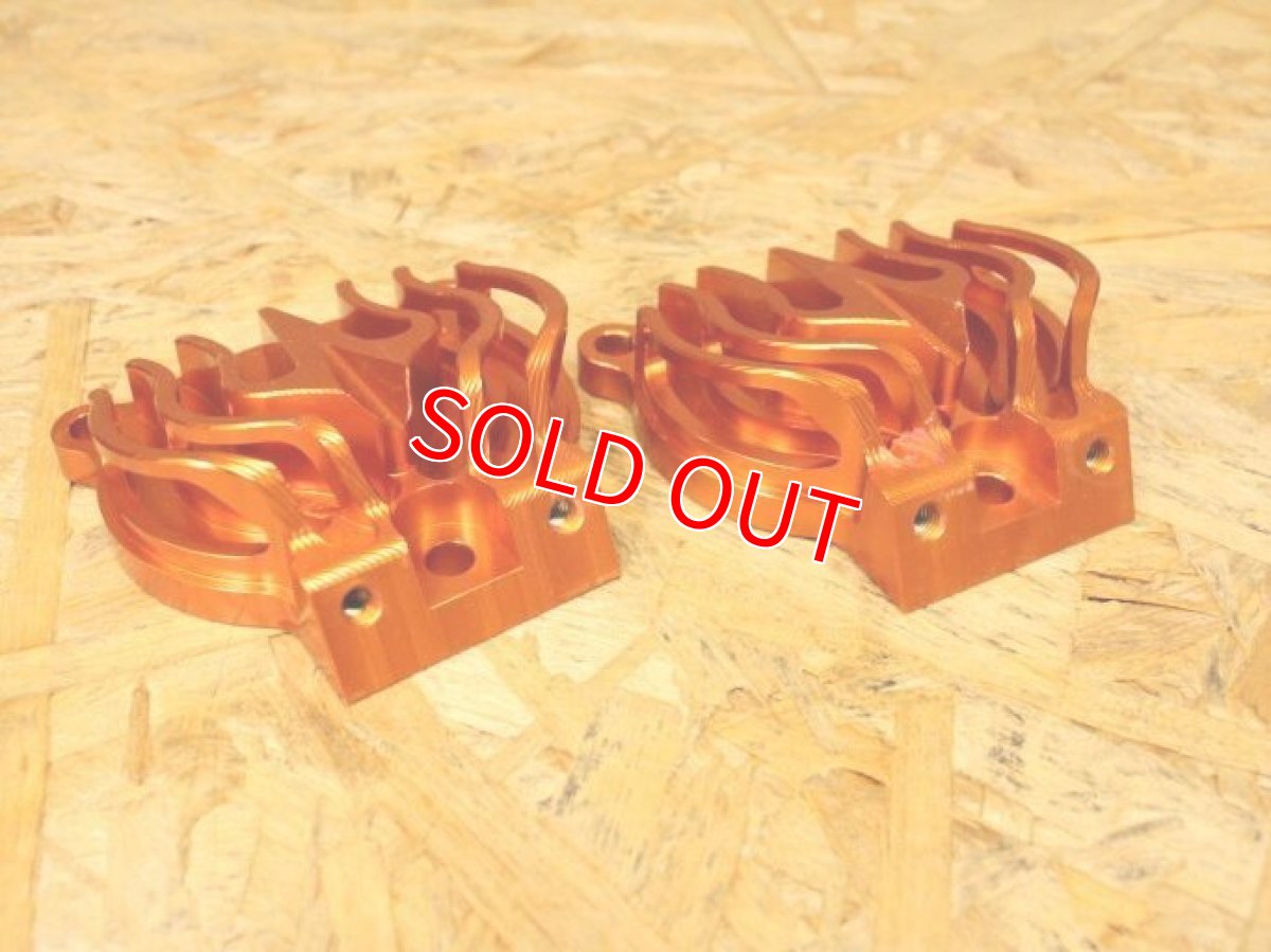 画像10: MB CNC ビレットキャリアタペットカバー　[シグナスX ・BW'S125]（ブラック/レッド/オレンジ） (10)