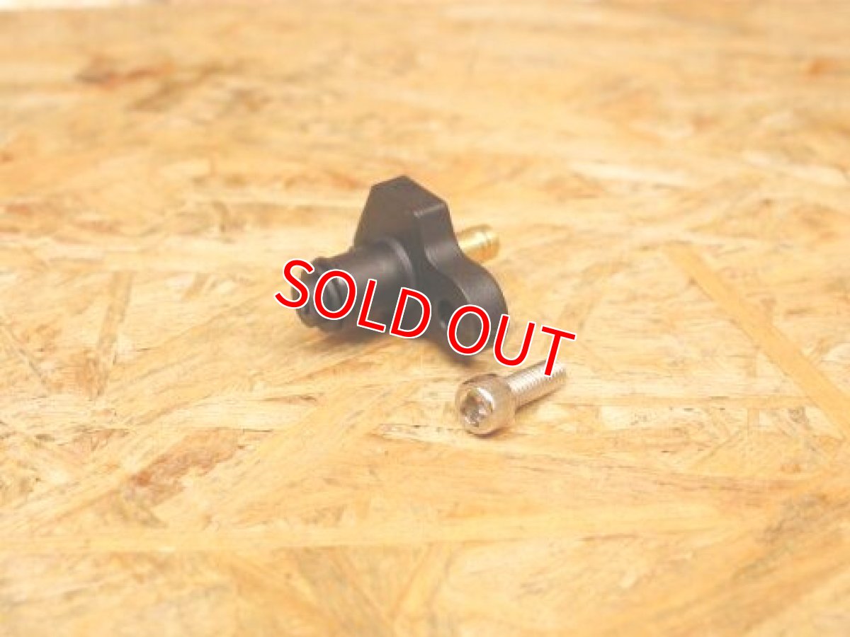 画像8: 新雅部品 テーパーマニホールド ロング 負圧取り出し口付属 [シグナスX・BW'S125]  (8)