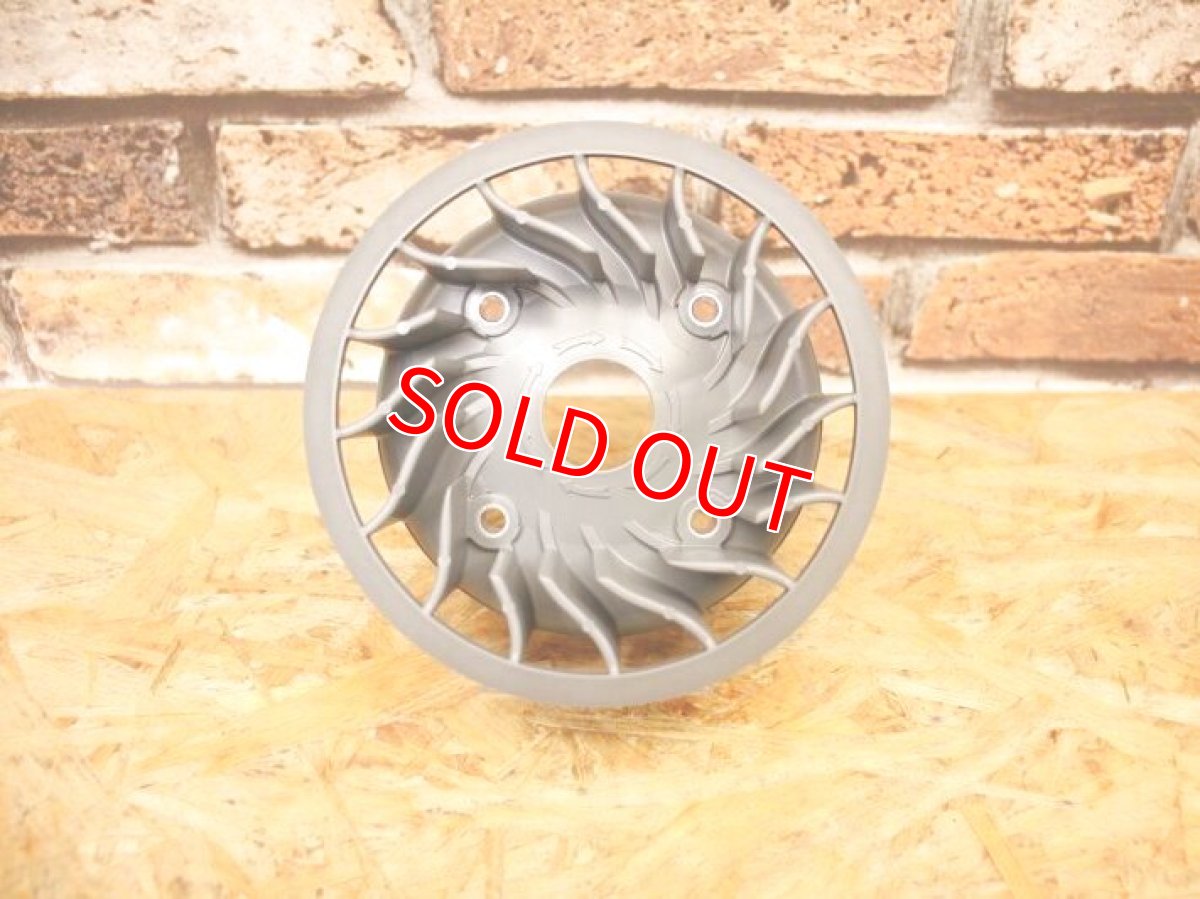 画像2: 風神 風量増量ファン「卍」強化版 [シグナスX・BW'S125] (2)