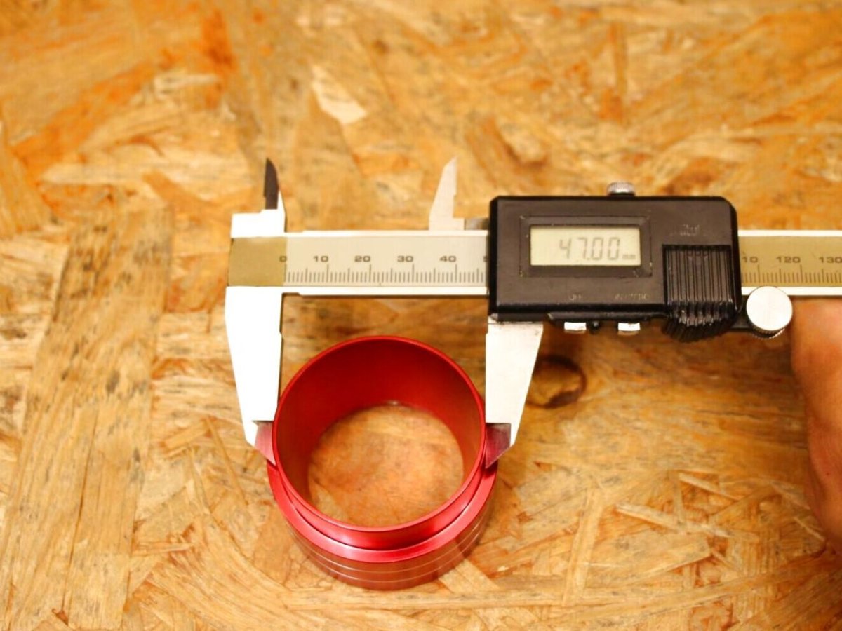 画像5: TRHC ファンネルアダプター ラージボディスロボ用(レッド/ブラック)  (5)