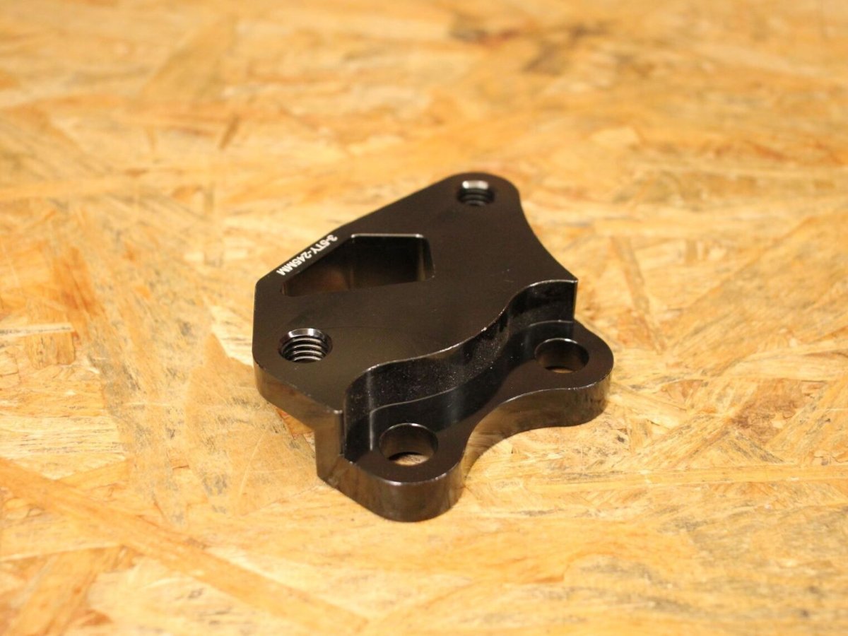 画像3: Triones キャリパーサポート 245mm 4POTキャリパー用 [3型シグナスX] (3)