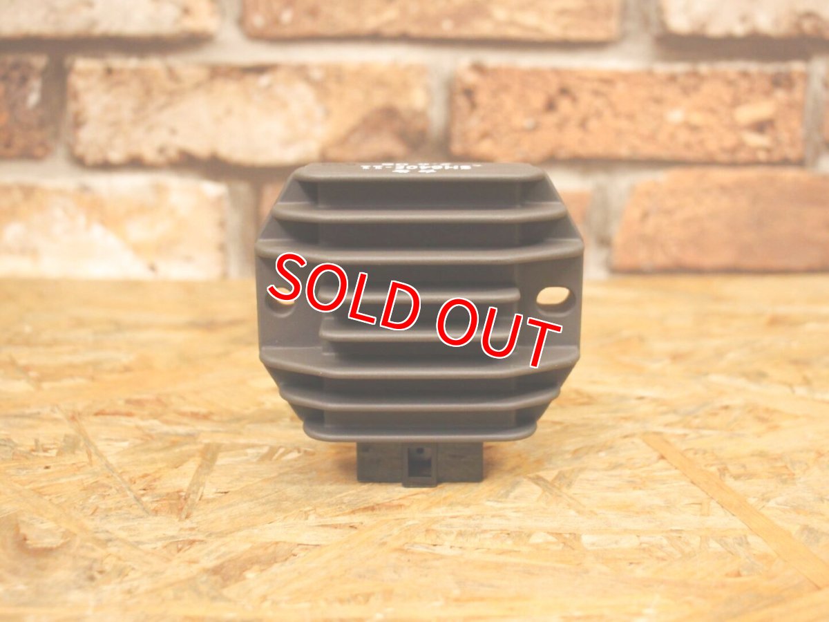 画像1: ヤマハ純正 レギュレーター［シグナスX・1〜2型BW’S125］5ML-H1960-00 (1)