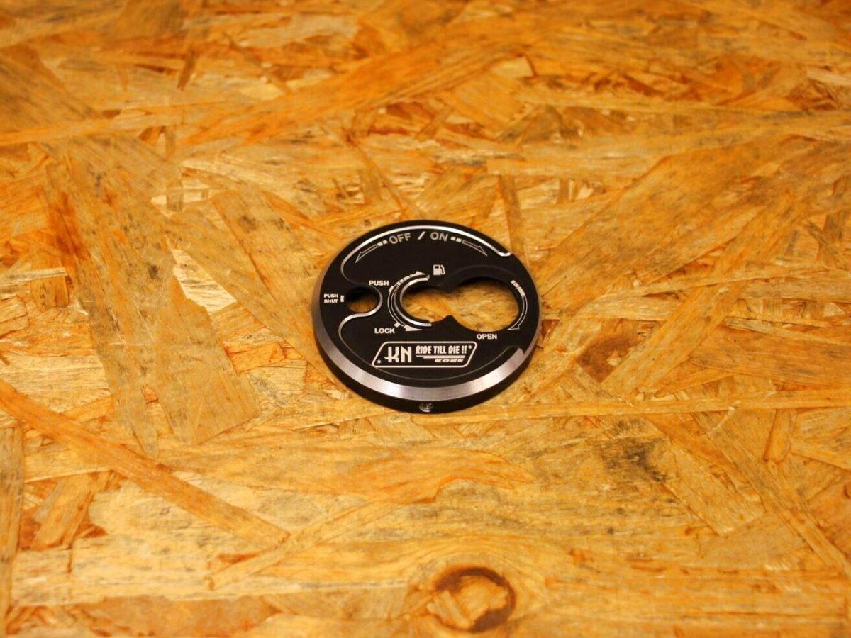 画像5: KN企画 デュアルカラーキーカバー [シグナスグリファス・3型BW'S125]（シルバー/ゴールド/レッド/ブルー） (5)