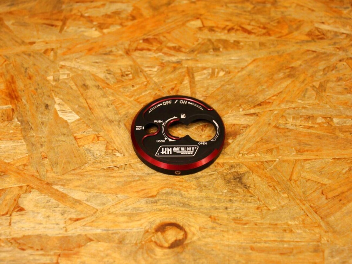 画像6: KN企画 デュアルカラーキーカバー [シグナスグリファス・3型BW'S125]（シルバー/ゴールド/レッド/ブルー） (6)