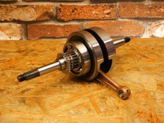 ヘッドカバー・オイルポンプ・水回り・クランク（グリファス・NMAX他