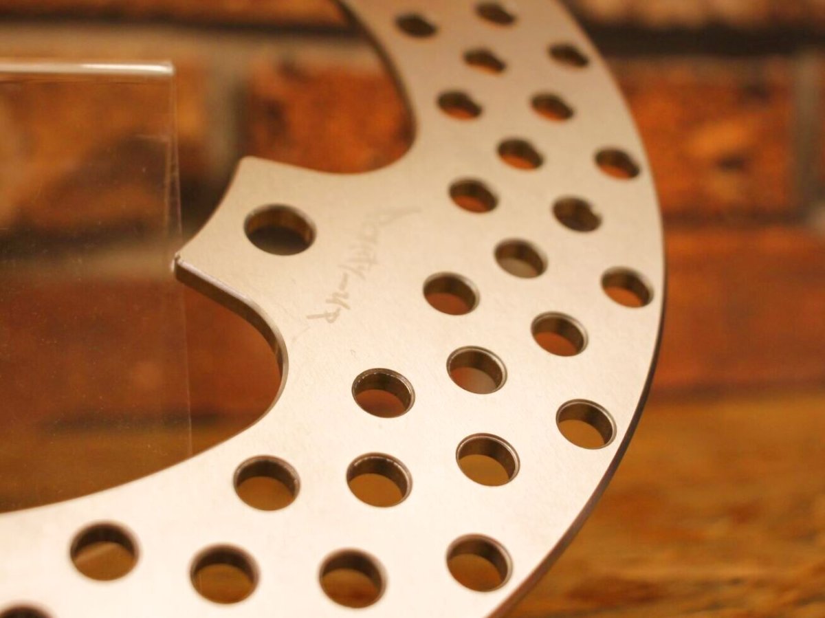 画像6: Party up  レーシングリアディスク 200mm [4〜5型シグナスX・2型BW'S125] (6)