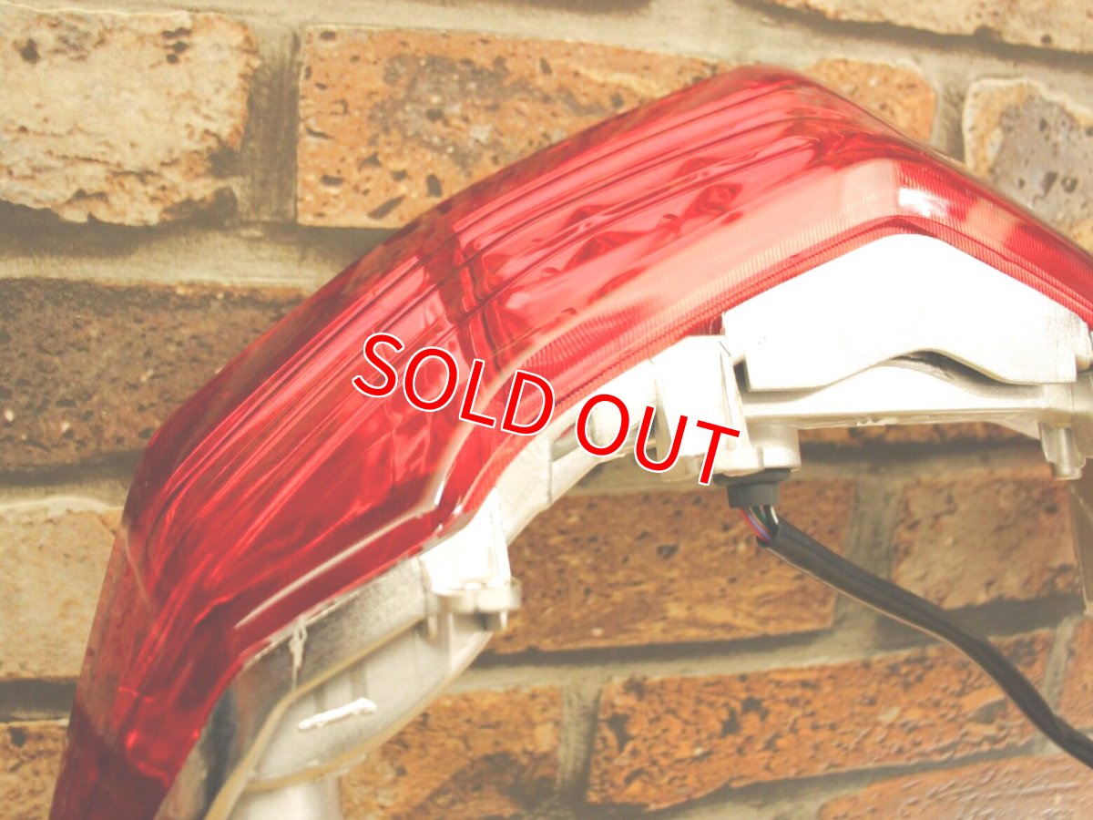 画像8: レッドテールASSY 純正タイプ［3型シグナスX］ (8)