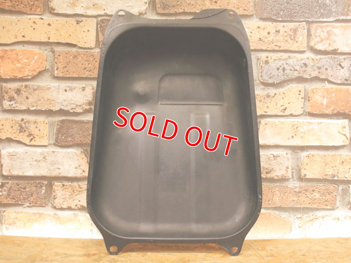 画像6: カーボンフューエルタンクカバー  [1〜3型シグナスX] (6)