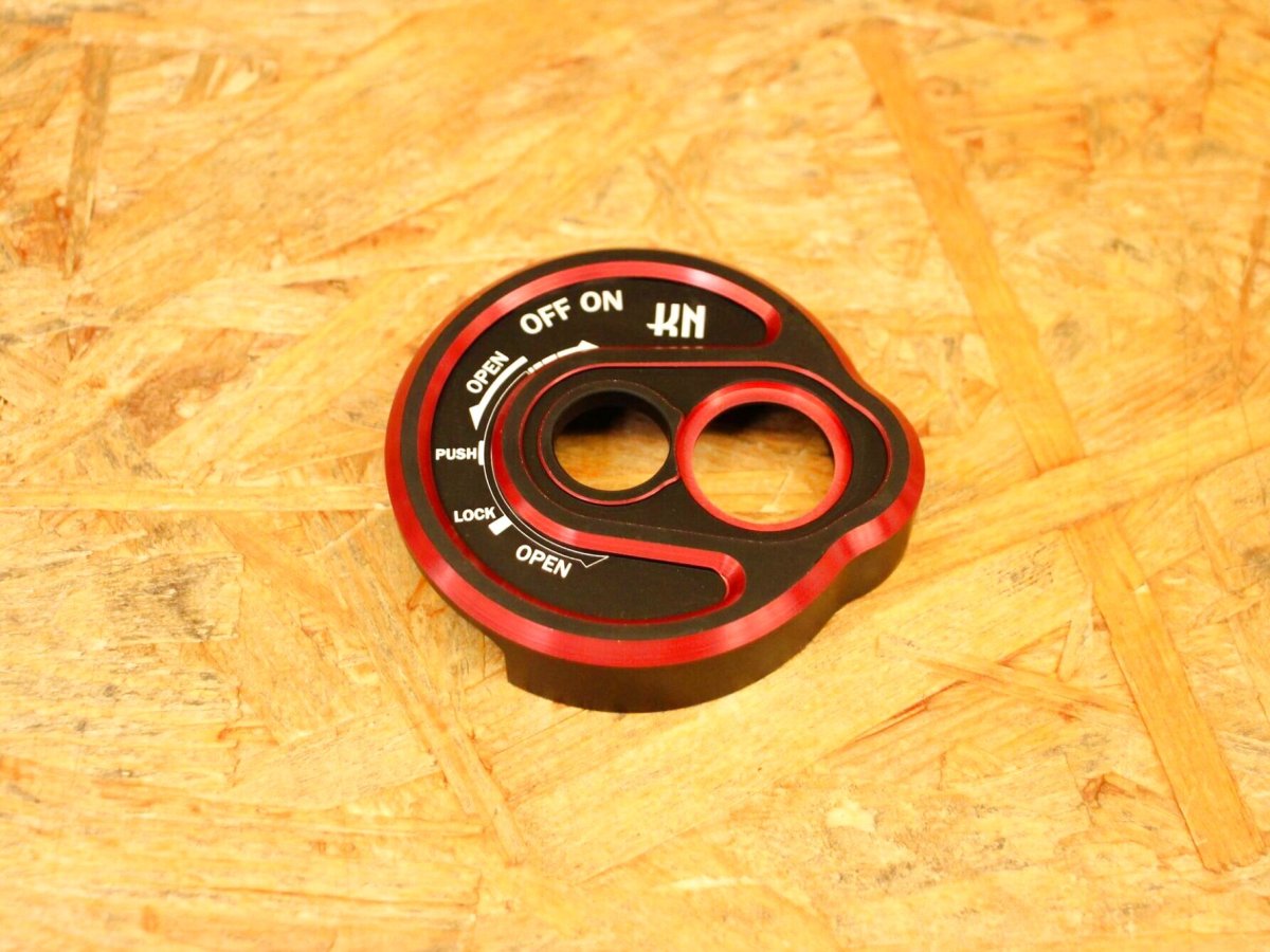 画像7: KN企画 キーカバータイプR [2~5型シグナスX 国内仕様/マジェスティS]（マットブラック/ゴールド/シルバー/レッド/ブルー） (7)