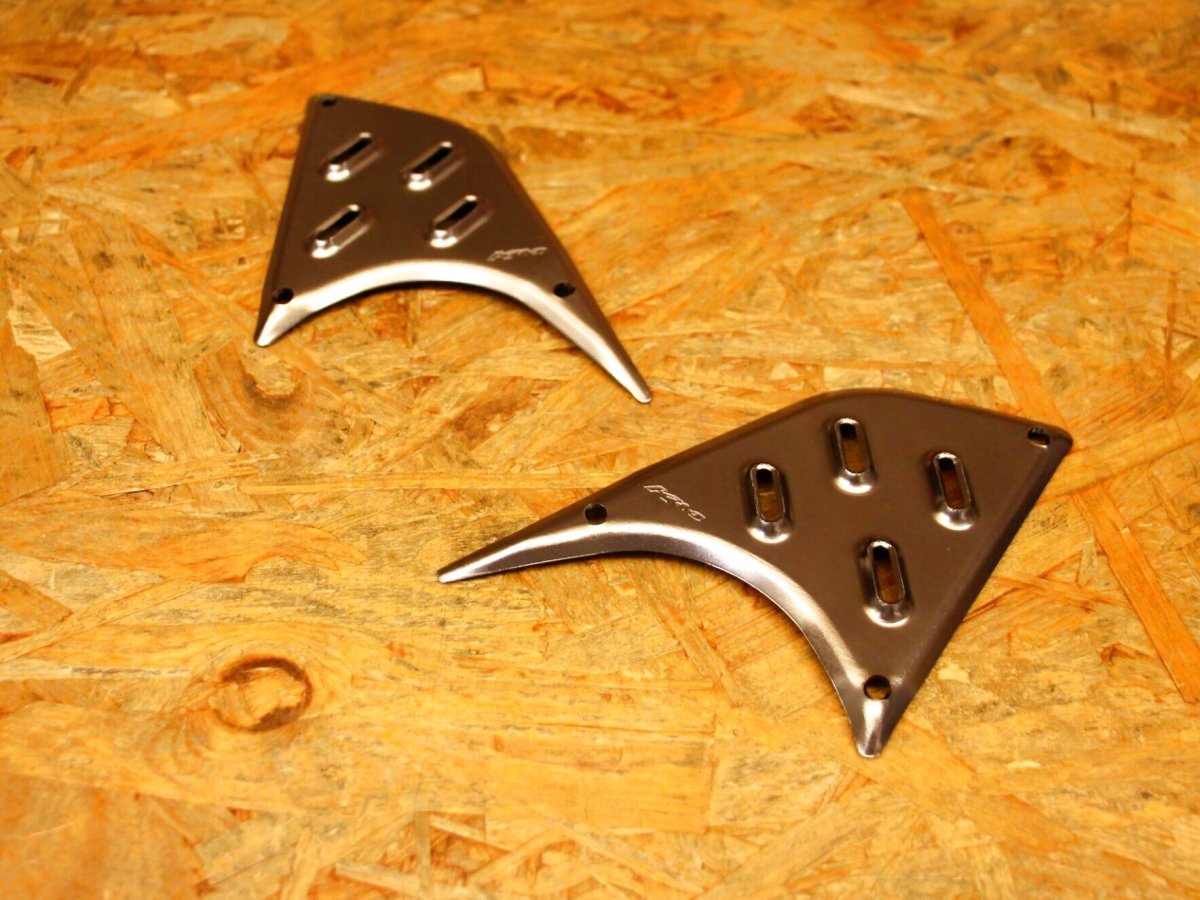 画像5: K&S アルミフロアボード フロント [5型シグナスX]（シルバー/ガンメタ） (5)