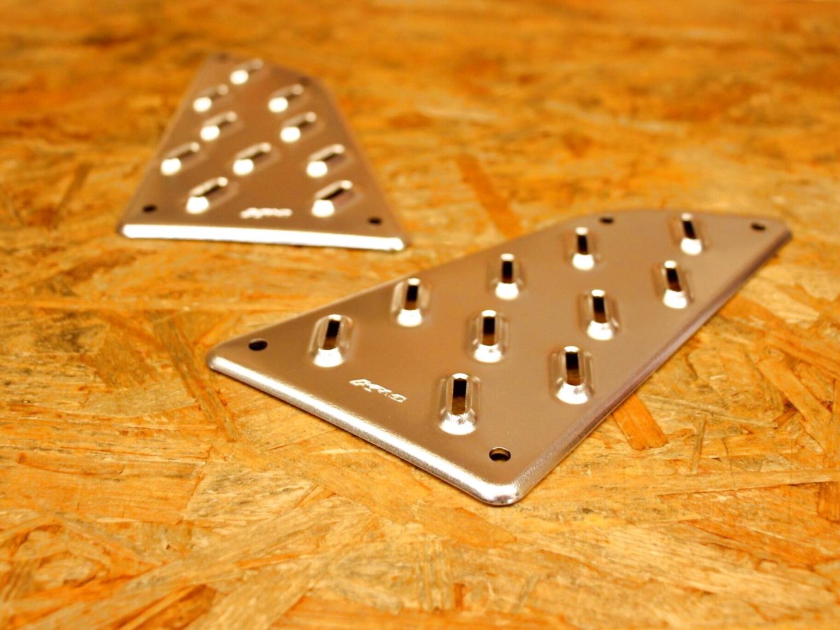 画像4: K&S アルミフロアボード フロント [シグナスグリファス]（シルバー/ガンメタ） (4)