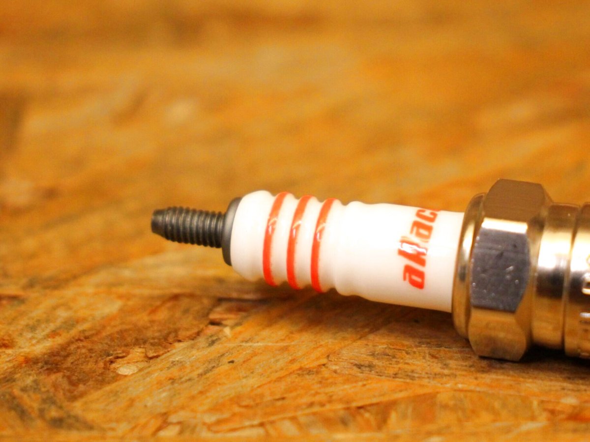 画像10: aRacer DUAL IRIDIUM スパークプラグ [シグナスX・BWS125・シグナスグリファス・マジェスティS・NMAX125/155]（7番/8番） (10)