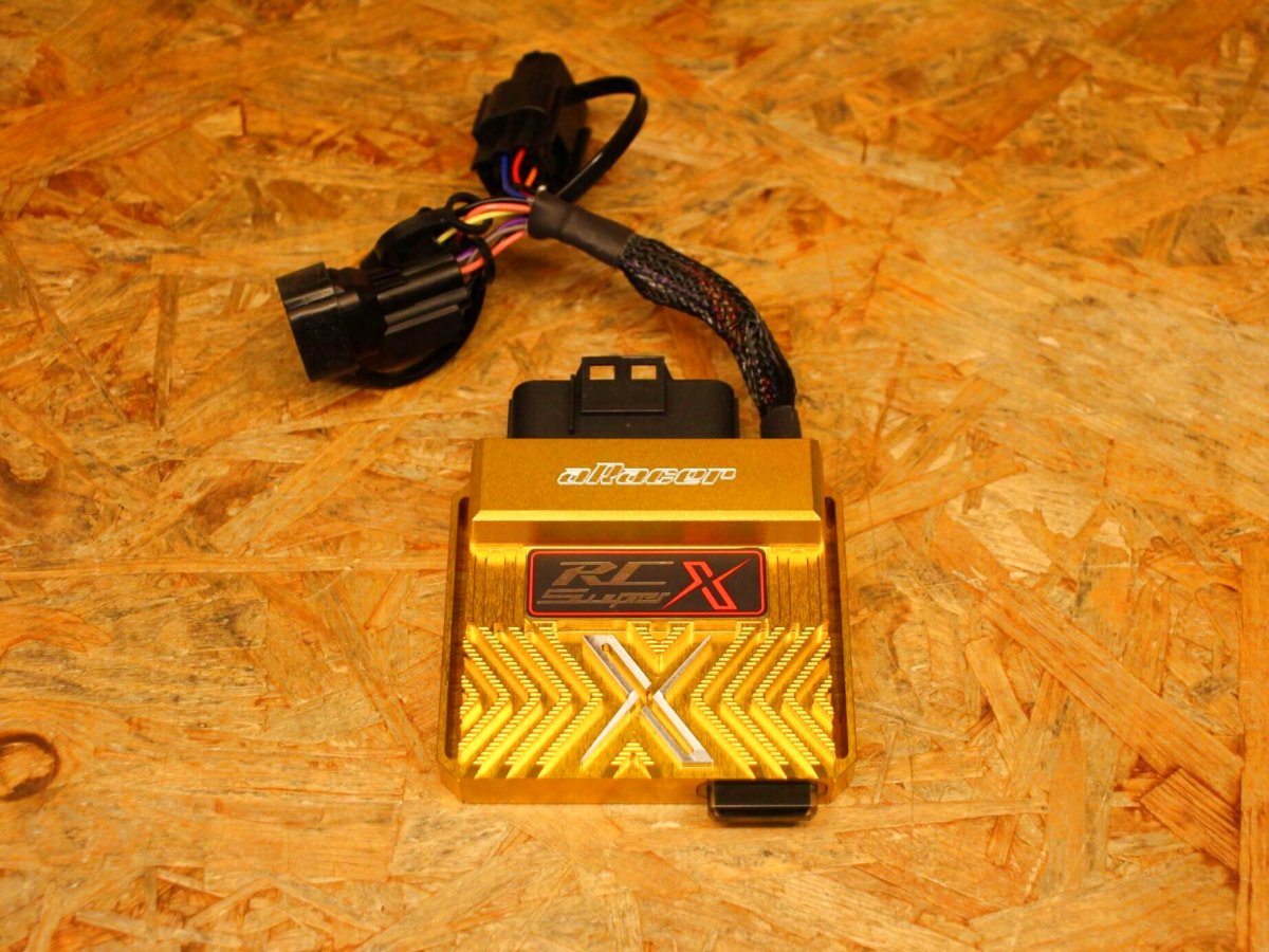 画像1: aRacer RCsuperX gold（シグナスX4型前期） (1)