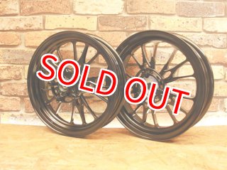 専用 4型5型 シグナスX 純正前後ホイール 希少なホワイトホイール のみ 専用 4型5型 シグナスX 純正前後ホイール 希少なホワイトホイール のみ