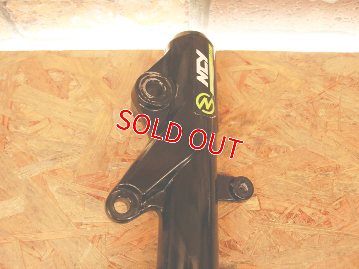 画像2: 中古品　NCY N-17フロントフォーク (チタンカラー)[4・5型シグナスX] (2)