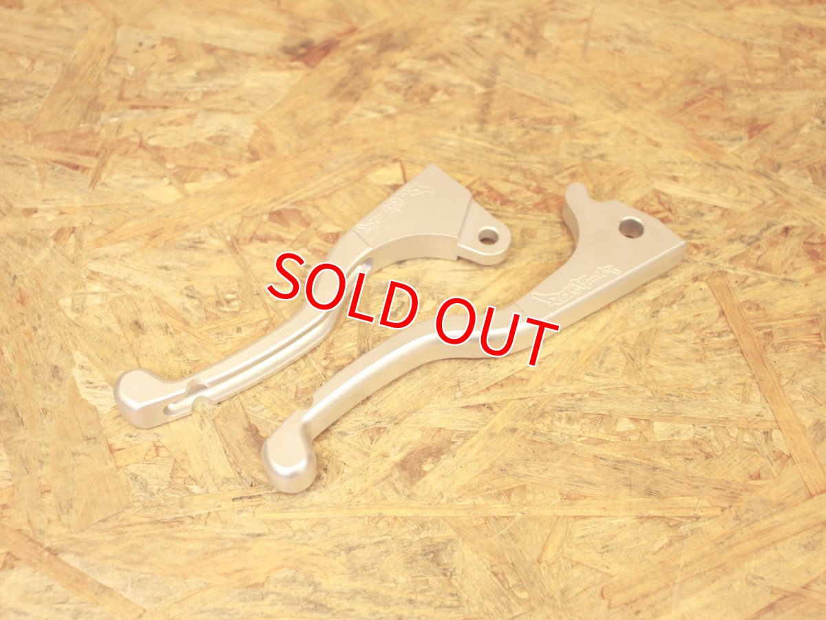 画像11: Partyup ワークスショートブレーキレバー [1〜3型シグナスX] （ブラック/シルバー/ゴールド/レッド/ブルー） (11)