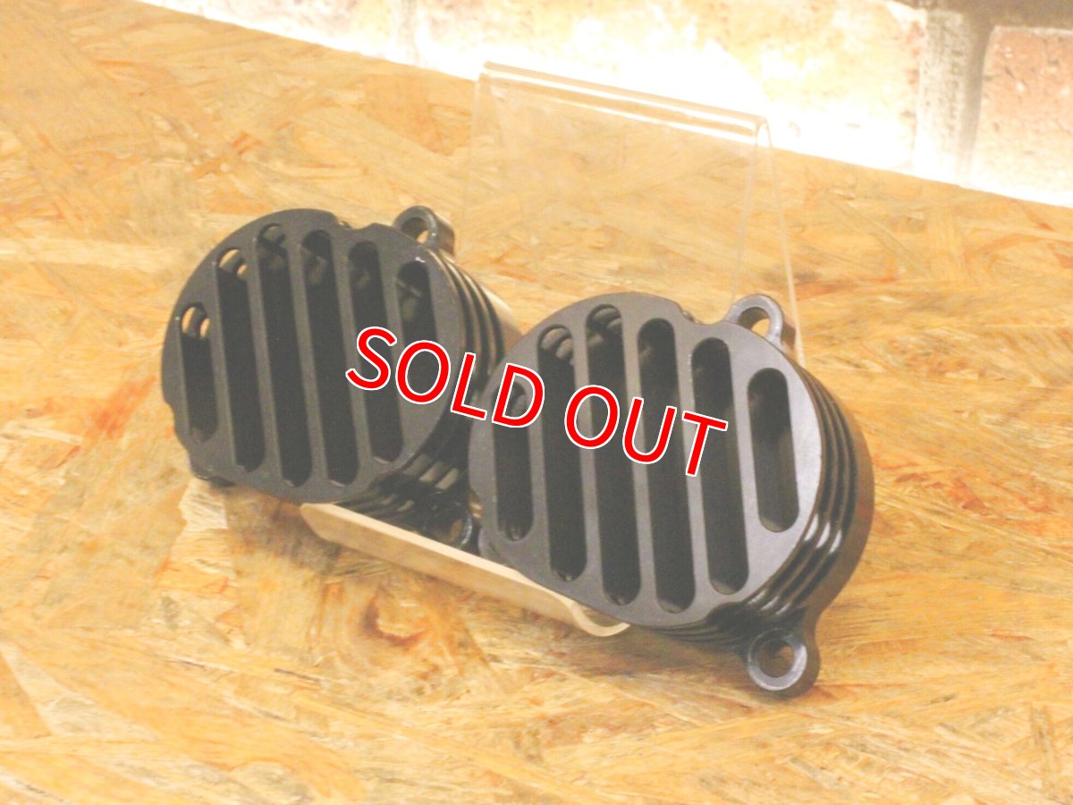 画像2: 中古品！社外タペットカバー ブラック［シグナスX・1〜2型BW'S125］ (2)