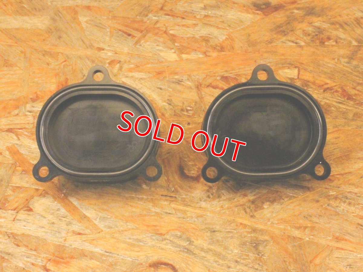 画像4: 中古品！社外タペットカバー ブラック［シグナスX・1〜2型BW'S125］ (4)