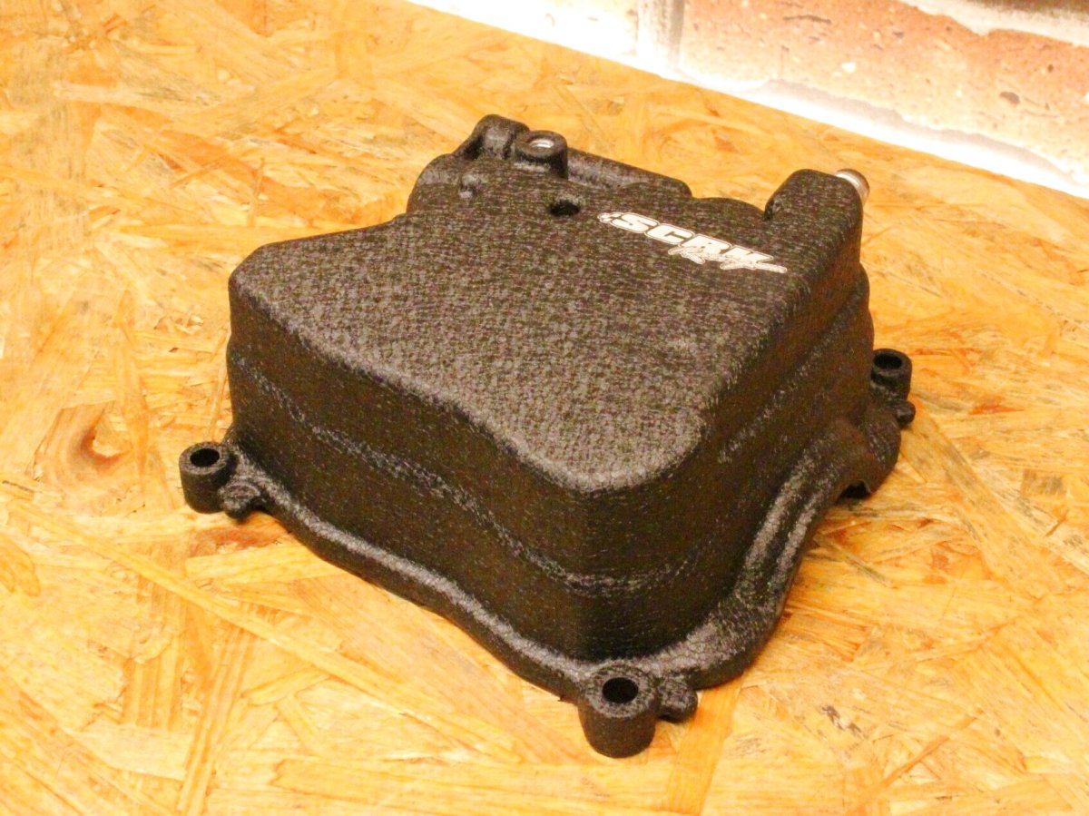 画像2: SCRK ブローバイ対策ヘッドカバー ブラック［シグナスグリファス・3型BW'S125・2型NMAX125/155・X FORCE］ (2)