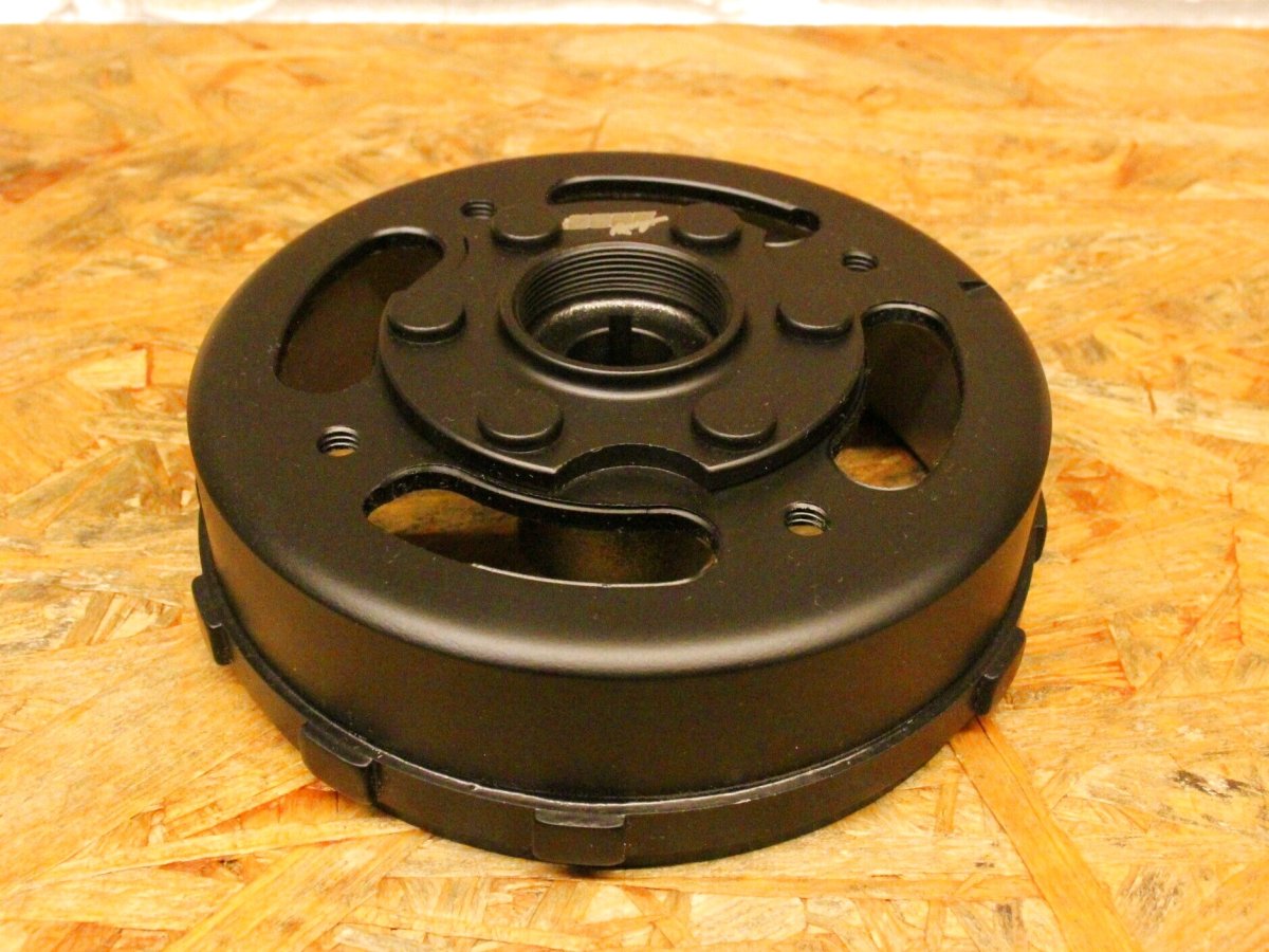 画像2: SCRK CNC軽量加工フライホイール  [2〜5型シグナスX/1〜2型BW'S125] (2)