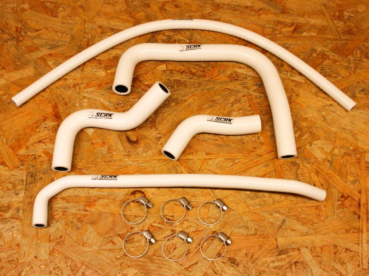 画像3: SCRK ラジエーターホースセット（ブラック/ホワイト/レッド/ブルー）［シグナスグリファス］ (3)