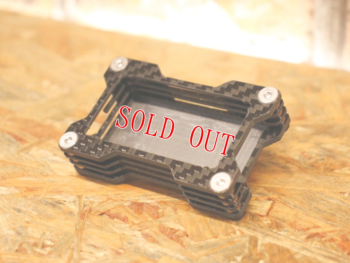画像1: 中古品！カーボンケース＋メーターブラケット for  aRacer SportD/CubeG［シグナスX・他］ (1)
