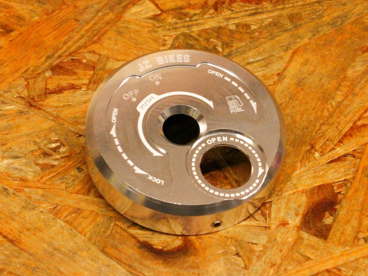 画像4: JZ BIKES イグニッションキーカバー（全9色） [2〜5型シグナスX台湾仕様・SMAX] (4)