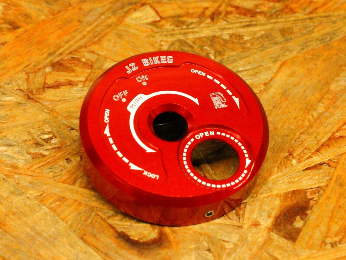 画像5: JZ BIKES イグニッションキーカバー（全9色） [2〜5型シグナスX台湾仕様・SMAX] (5)