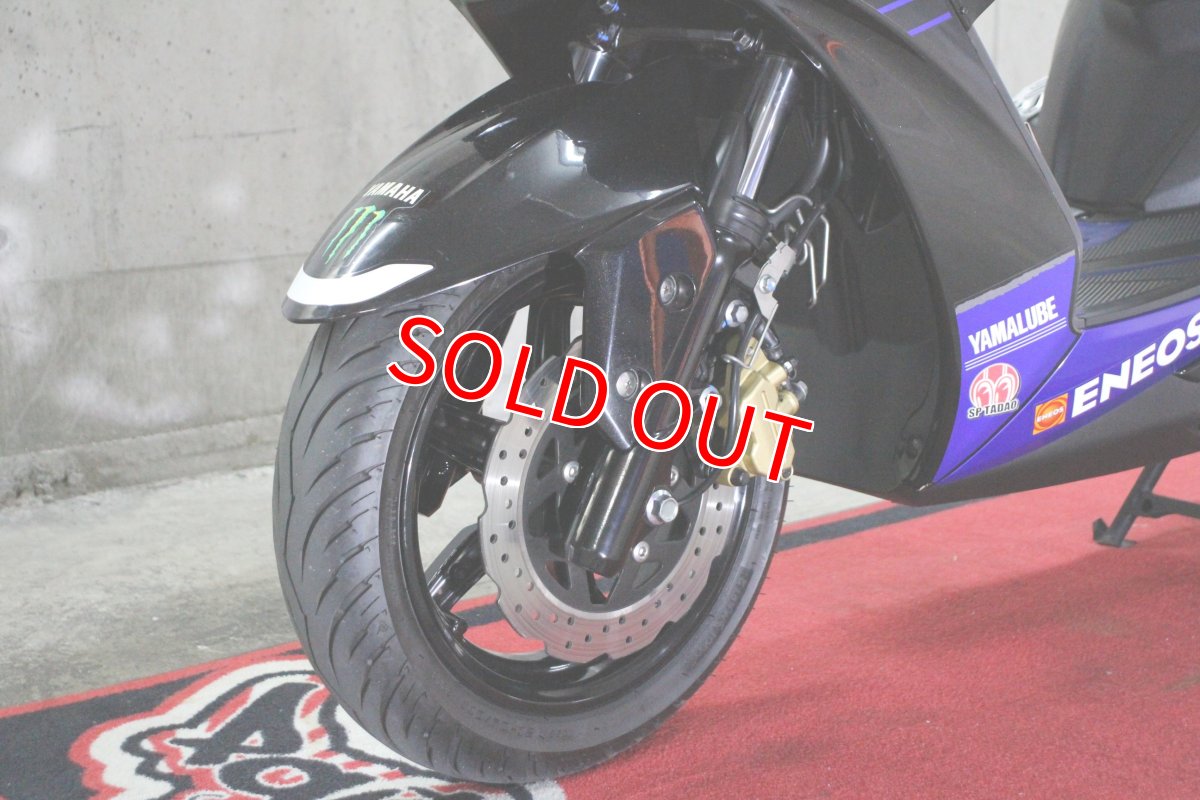 画像10: ライトカスタム中古車 シグナスX 5型国内仕様 Monster Energy Yamaha MotoGP Edition 800台限定車 走行17,200キロ (10)