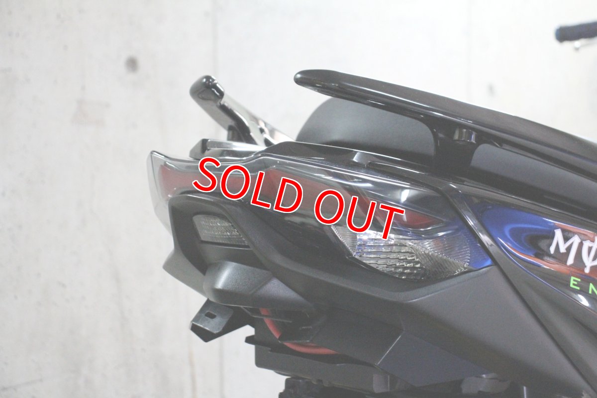 画像17: ライトカスタム中古車 シグナスX 5型国内仕様 Monster Energy Yamaha MotoGP Edition 800台限定車 走行17,200キロ (17)