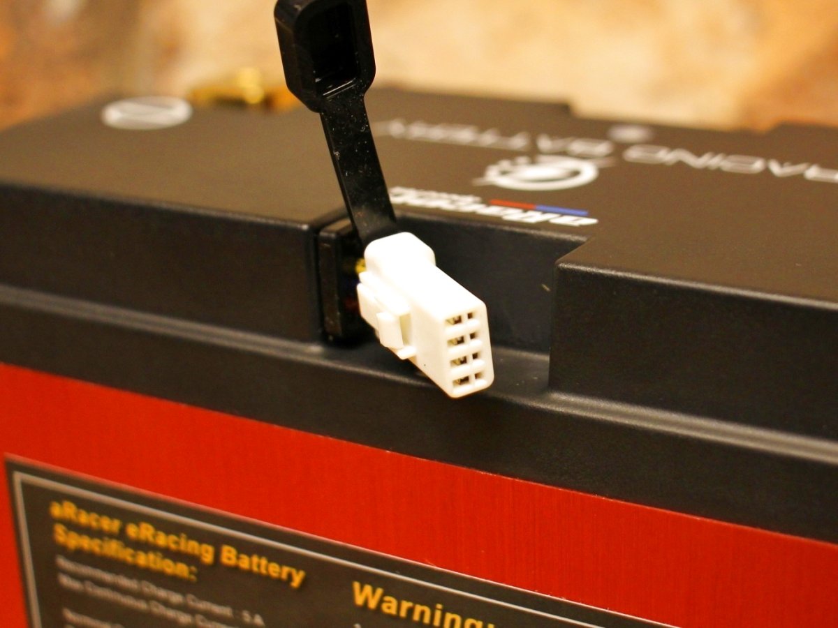 画像5: aRacer eRacing Battery 超軽量リチウムバッテリー（5.0B/7.5B）［シグナスX・シグナスグリファス・他］ (5)