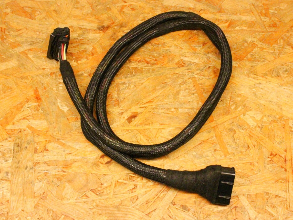 画像1: aRacer ECU延長ハーネス Y48（シグナスグリファス・2型NMAX・X FORCE・他） (1)