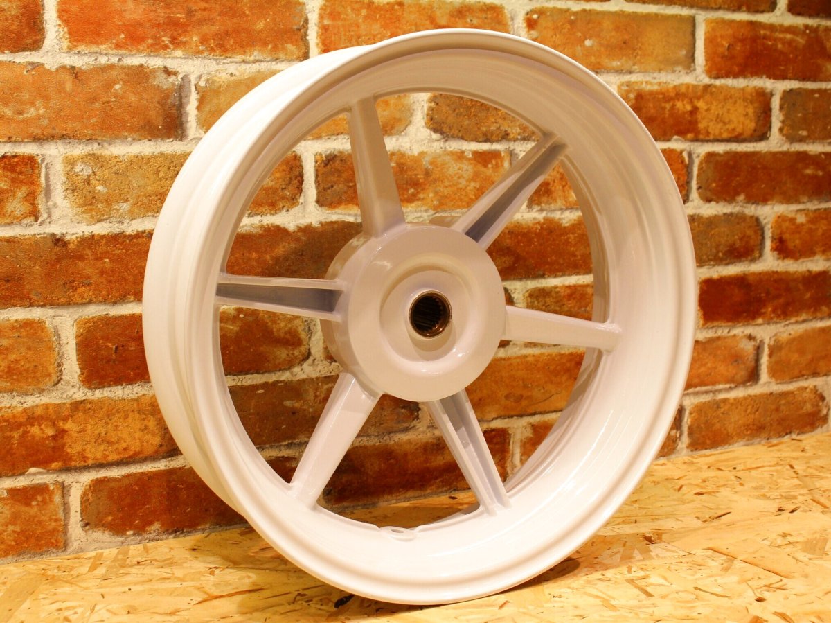 画像9: RCB 13インチ SP811 スポーツホイール 前後セット（ブラック/ホワイト） [シグナスグリファス・3型BW'S125] (9)