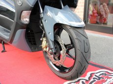 画像24: ライトカスタム中古車 NMAX125 2型国内仕様 走行8,800キロ パステルダークグレー (24)
