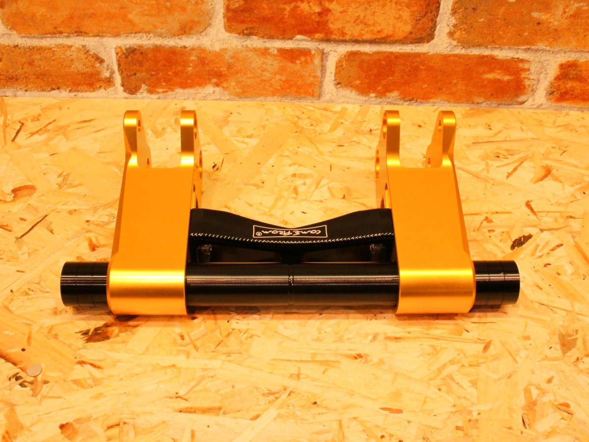 画像5: COME FROM 削り出しエンジンハンガー 純正長(ブラック/レッド/シルバー/ゴールド) [シグナスグリファス・3型BW'S125・NMAX125/155・X FORCE・FORCE2.0] (5)