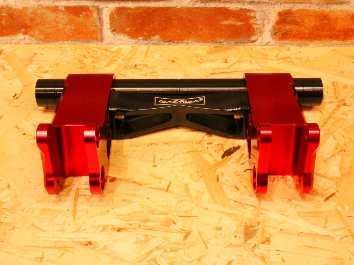 画像10: COME FROM 削り出しエンジンハンガー 純正長(ブラック/レッド/シルバー/ゴールド) [シグナスグリファス・3型BW'S125・NMAX125/155・X FORCE・FORCE2.0] (10)