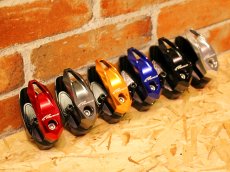 画像1: Krace CNCアルミ削り出しコンビニフック（ブラック/ガンメタ/シルバー/ゴールド/レッド/ブルー）［3型シグナスX/マジェスティS］ (1)
