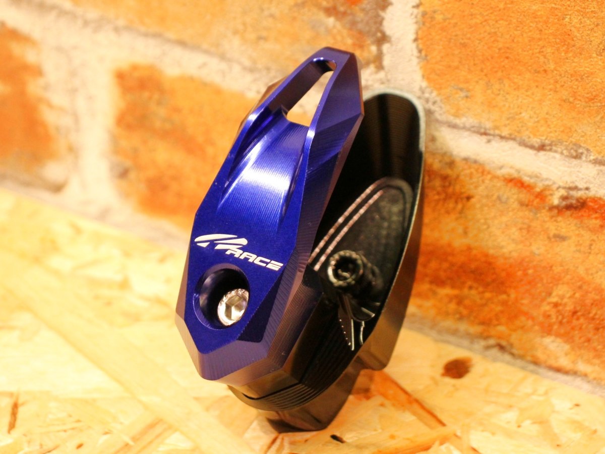 画像7: Krace CNCアルミ削り出しコンビニフック（ブラック/ガンメタ/シルバー/ゴールド/レッド/ブルー）［3型シグナスX/マジェスティS］ (7)