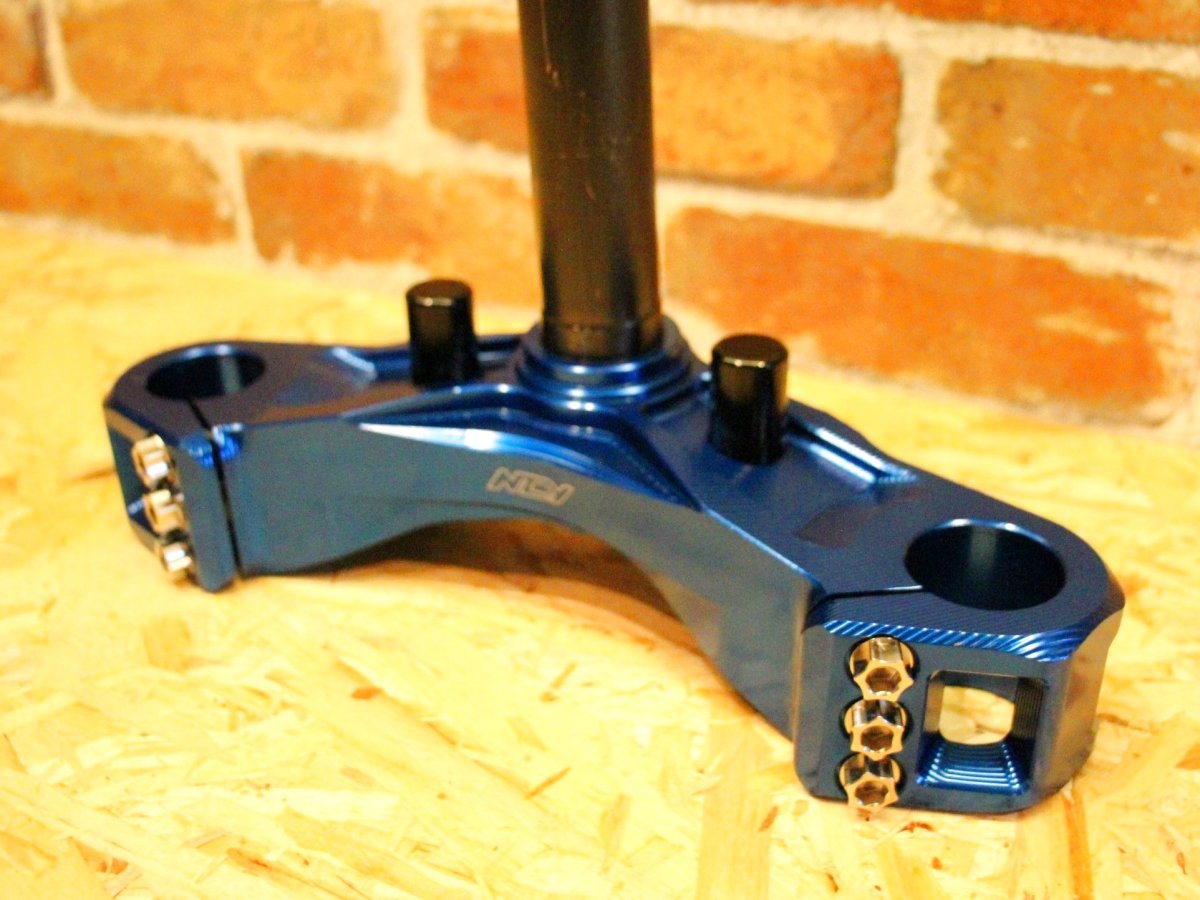 画像17: NCY 軽量CNCアルミステム（ブラック・シルバー・ゴールド・レッド・ブルー） [シグナスX] (17)