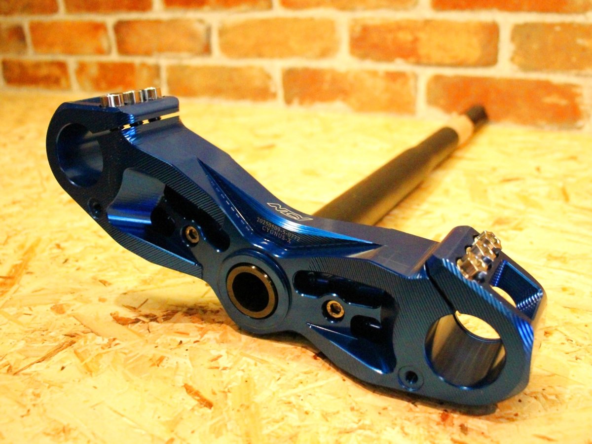 画像18: NCY 軽量CNCアルミステム（ブラック・シルバー・ゴールド・レッド・ブルー） [シグナスX] (18)