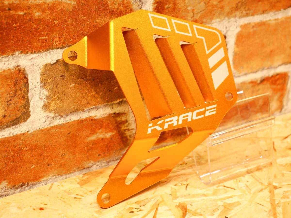 画像5: Krace ケースカバー センター（ブラック/ガンメタ/シルバー/ゴールド/レッド/ブルー） [シグナスグリファス・3型BW'S125・2型NMAX125/155・X FORCE・FORCE2.0] (5)