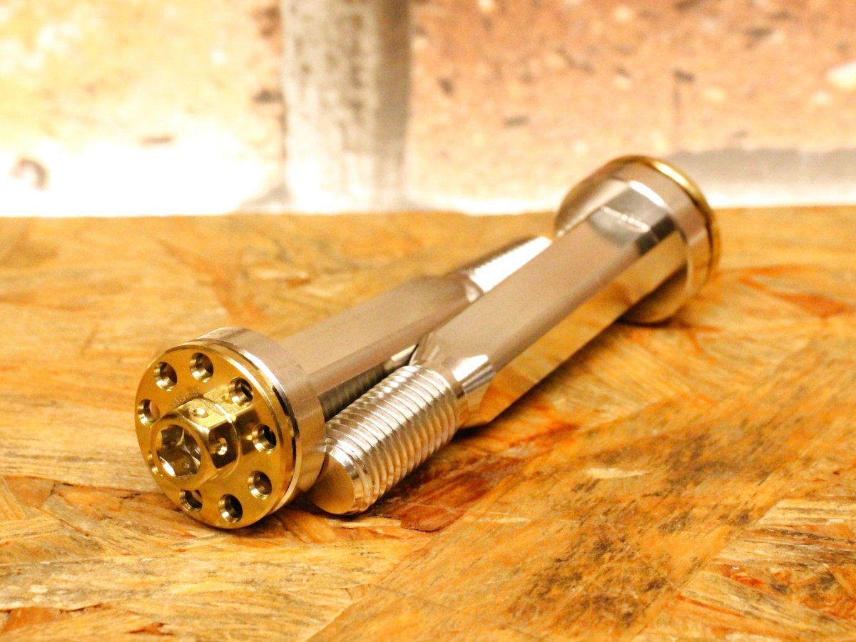 画像5: JZ BIKES エンジンハンガーマウントボルト 2本セット（全4色）［シグナスX・BW'S125］ (5)