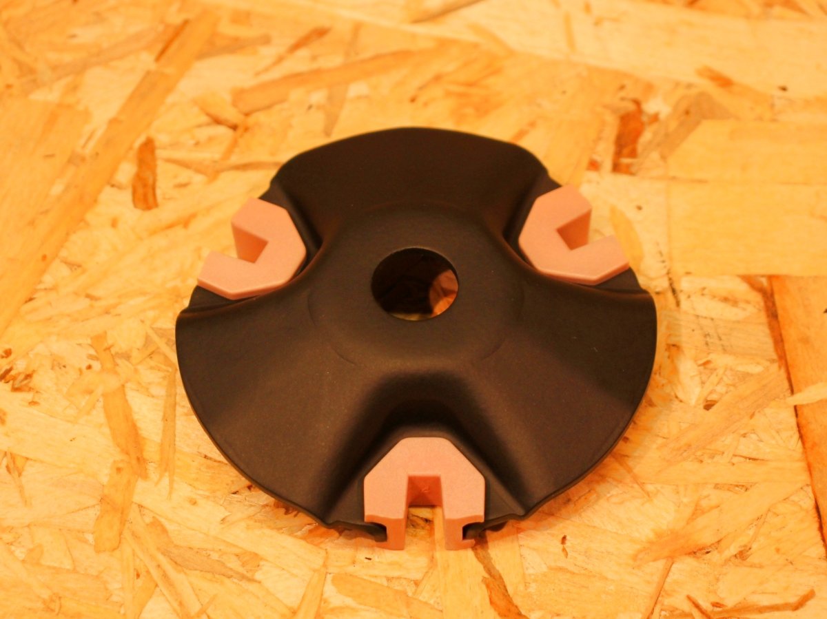 画像2: WF ハイスピードプーリー 補修ランププレート Type2［シグナスグリファス・3型BW'S125・NMAX125/155・トリシティ125/155・X FORCE・FORCE2.0・AEROX155］ (2)