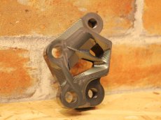 画像4: Krace 40mmピッチキャリパーサポート 245mmディスク（ブラック/ガンメタ/シルバー/ゴールド/レッド/ブルー） [シグナスグリファス/3型BW'S125/X FORCE] (4)